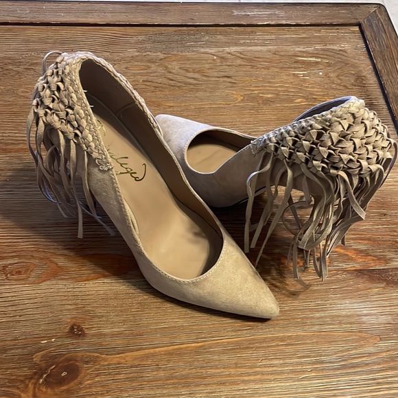 Nasty Gal #60492 Privileged shoes - Picture 5 of 15